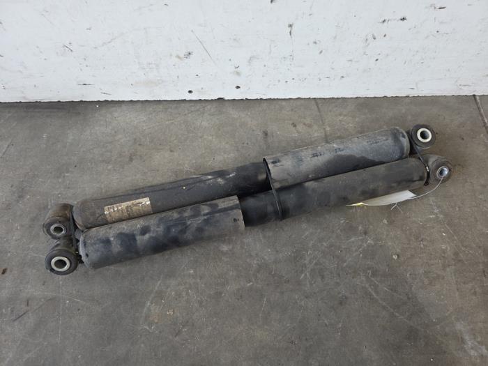 Shock absorber kit Mercedes Sprinter