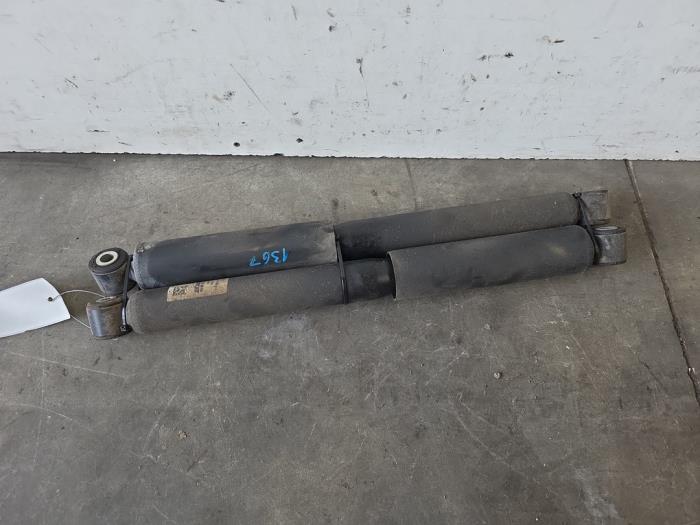 Shock absorber kit Mercedes Sprinter