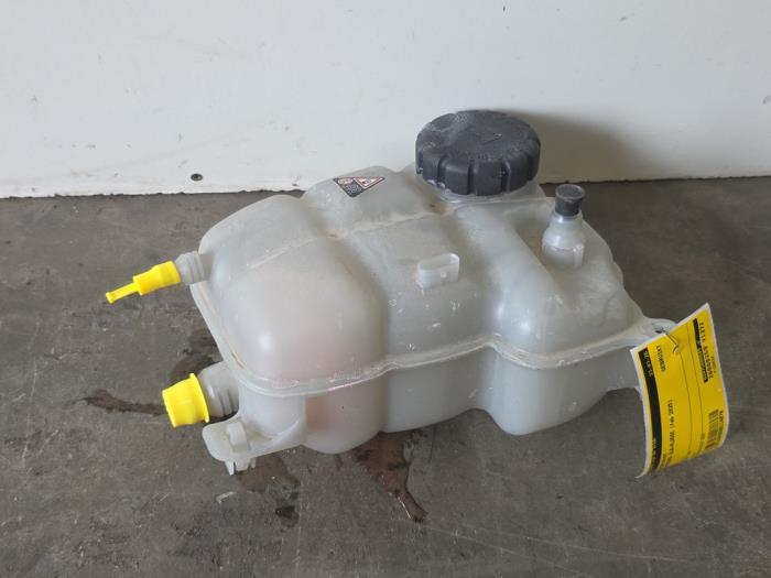 Expansion vessel Mercedes GLB-Klasse