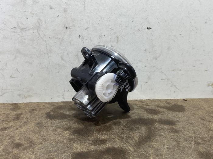 Luz antiniebla derecha delante Mercedes GLB-Klasse