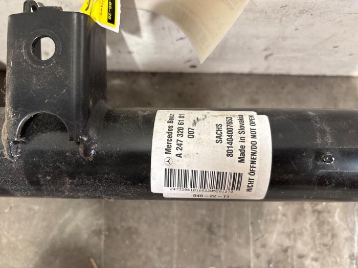 Fronts shock absorber, left Mercedes GLA