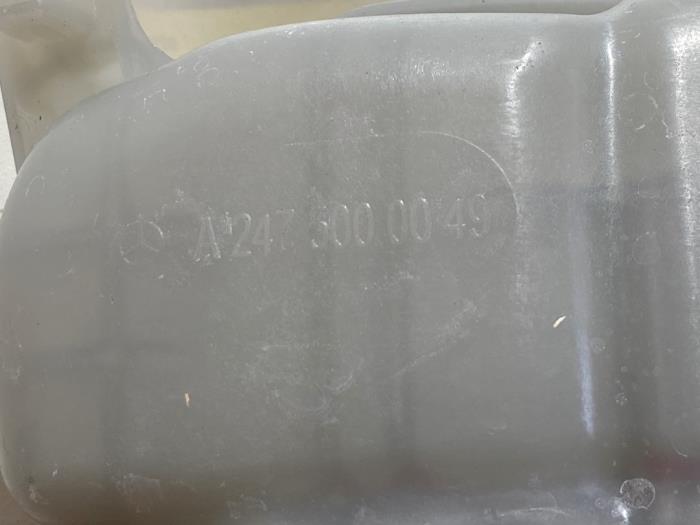 Vaso de expansión Mercedes GLA