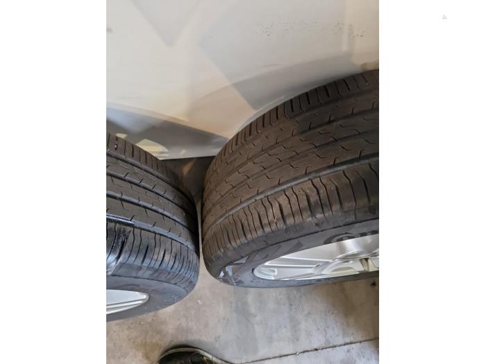 Sportfelgensatz + Reifen Mercedes GLB-Klasse