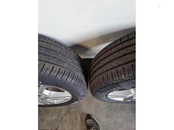 Jeu de jantes sport + pneus Mercedes GLB-Klasse