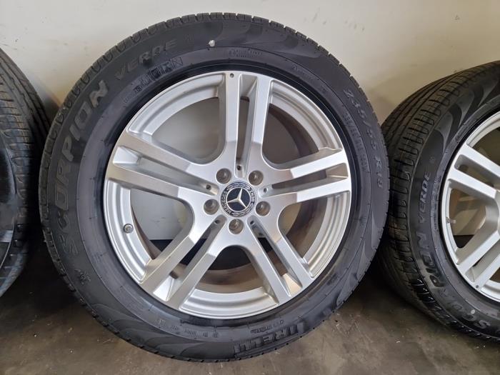 Zestaw felg sportowych + opony Mercedes GLB-Klasse