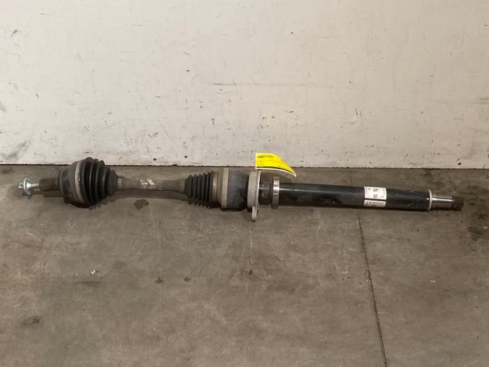 Eje de transmisión derecha delante Mercedes CLA