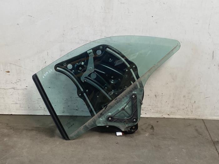 Ventanilla 2 puertas izquierda detrás Mercedes E-Klasse