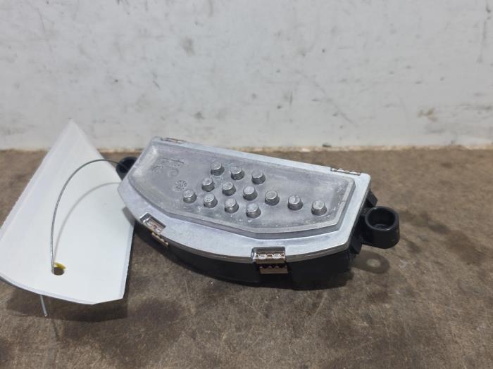Kachel Weerstand Mercedes Vito