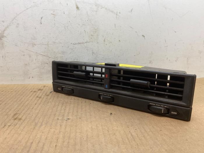 Dashboard vent Mercedes SL