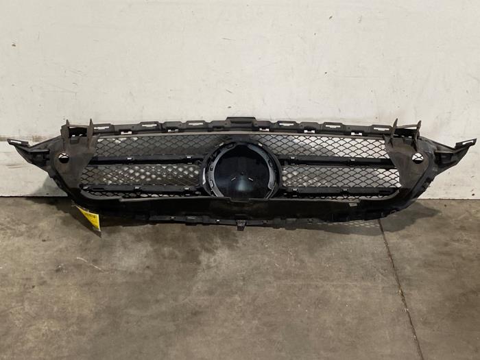 Grill Mercedes C-Klasse