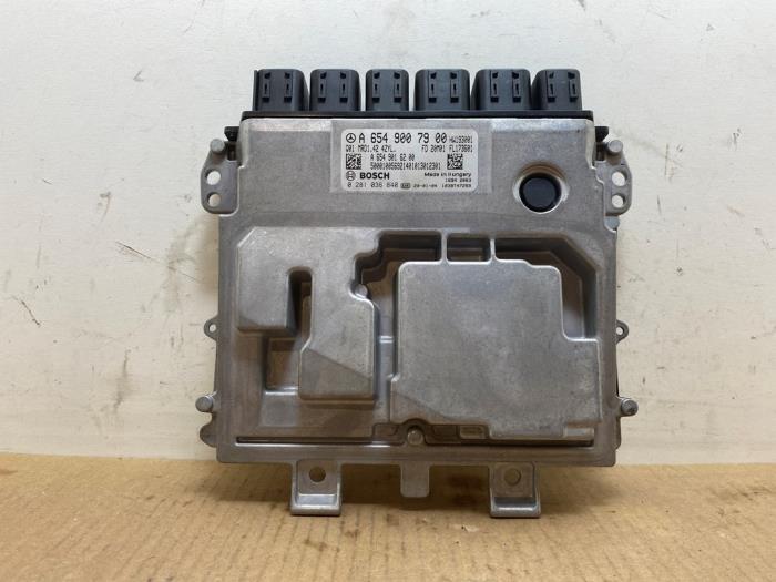 Gebruikte Computer boord Mercedes C (W205) C-180d 1.6 Turbo 16V Prijs € 181,50 Inclusief btw aangeboden door Autoparts Van De Velde