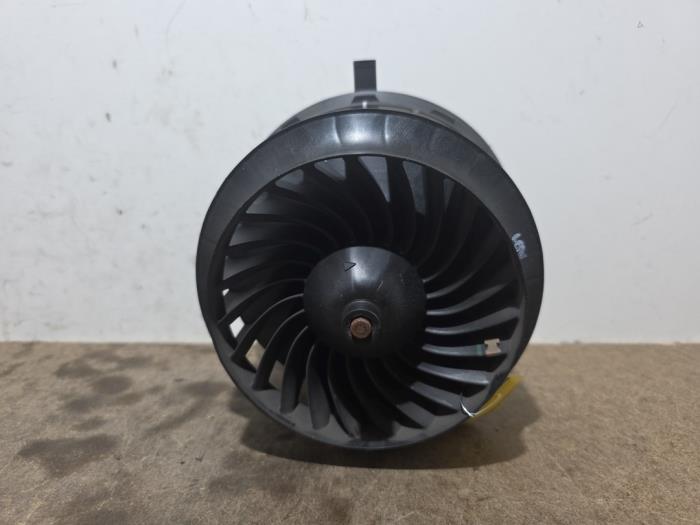 Moteur de ventilation chauffage Mercedes C-Klasse