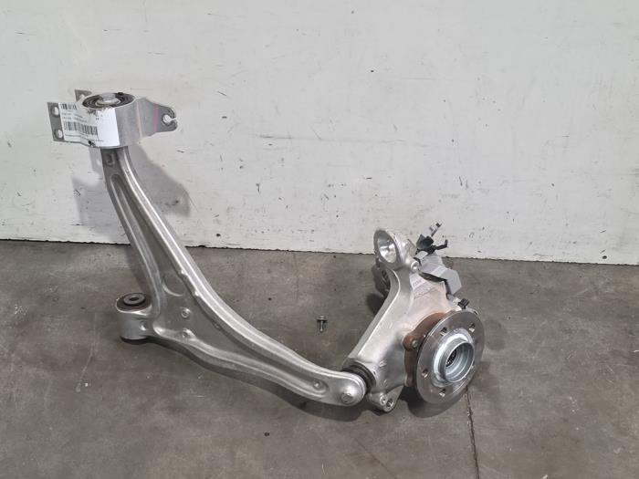 Fusee rechts-voor Mercedes GLB-Klasse