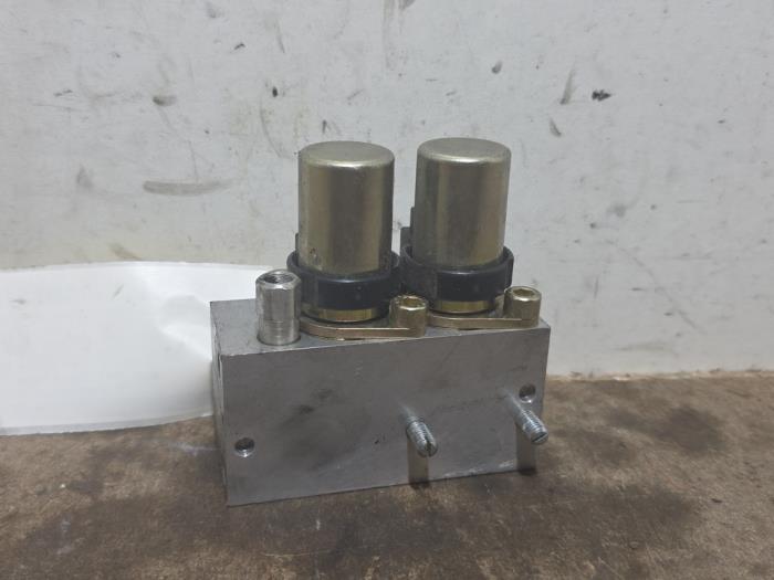 Bloc soupapes hydraulique Mercedes 280SL-500SLC