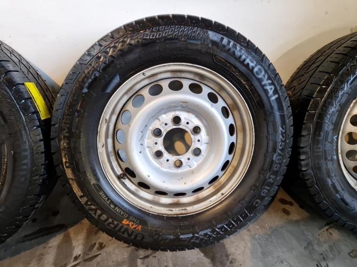 Velgen set + banden Mercedes Sprinter