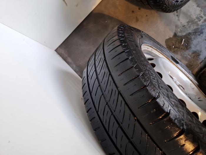 Velgen set + banden Mercedes Sprinter