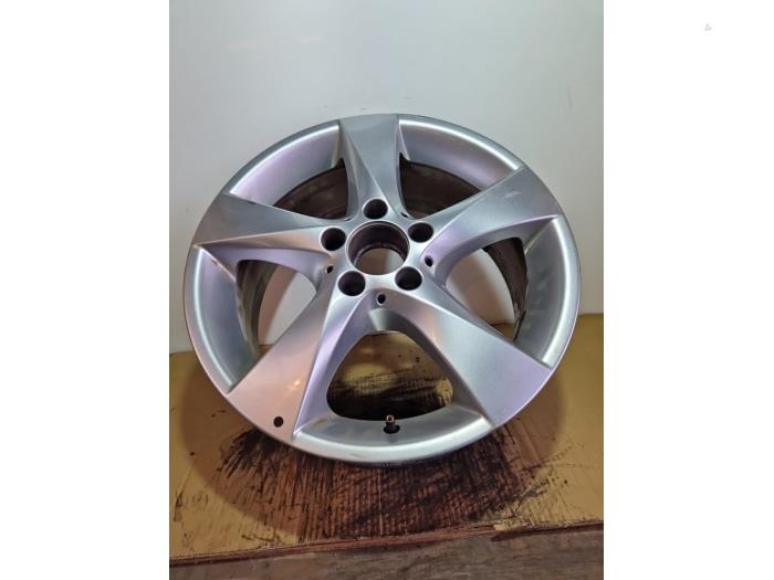 Velg Mercedes Vito