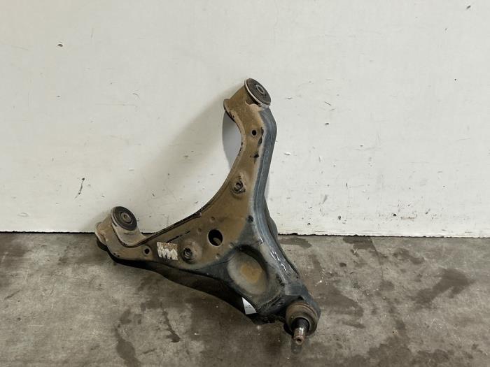 Bras de suspension avant droit Mercedes Sprinter