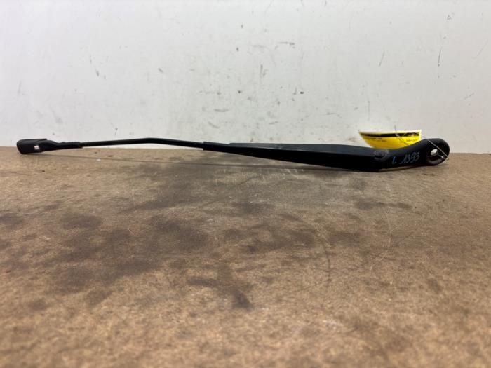 Front wiper arm Mercedes Vito