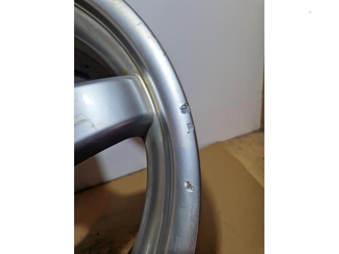 Wheel Mercedes SLK