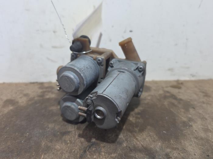 Bloque de válvulas hidráulico Mercedes 260SE-600SEL