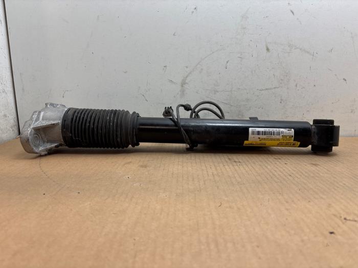 Rear shock absorber, right Mercedes GLE