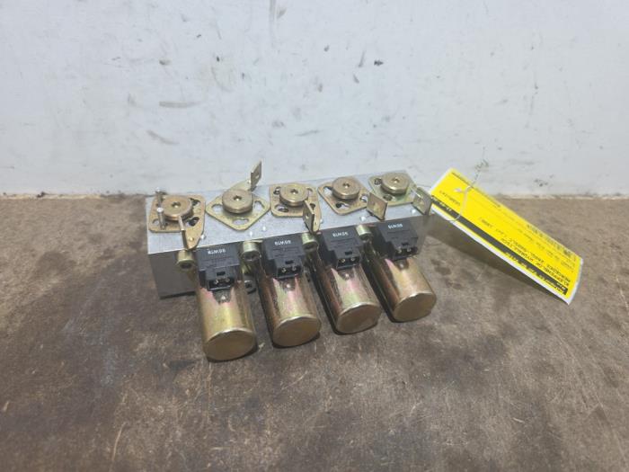 Ventilblock hydraulisch Mercedes 280SL-500SLC