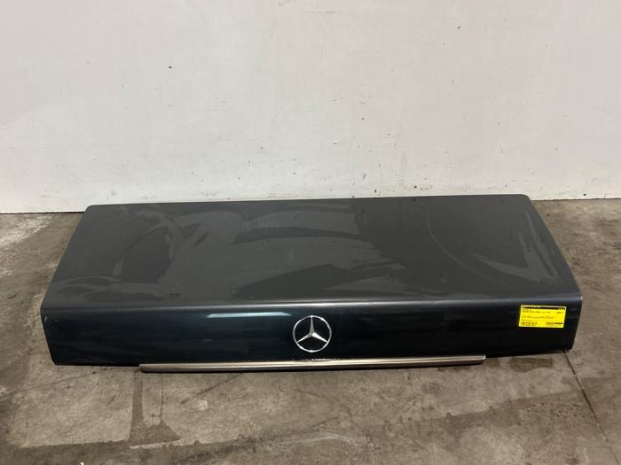 Tylna klapa Mercedes 280SL-500SLC