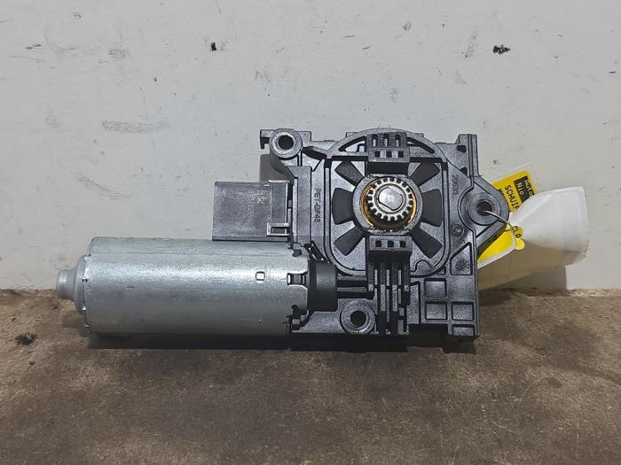 Schiebedach Motor Mercedes CLA