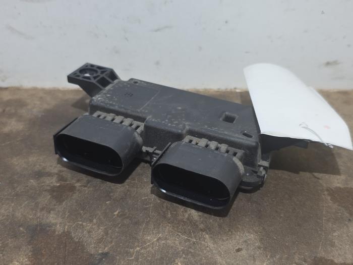 Brandstofpomp module Mercedes CLA
