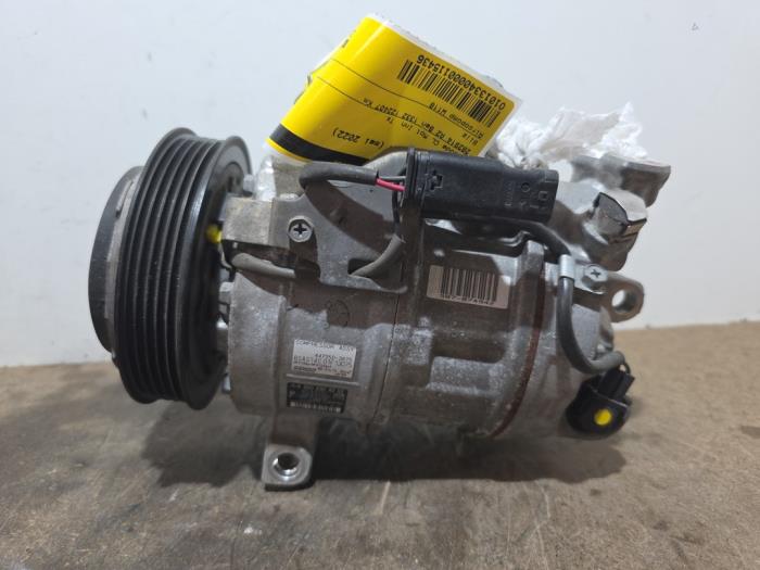 Pompe clim Mercedes CLA