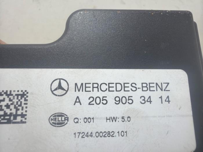 Relé de sobretensión Mercedes C-Klasse