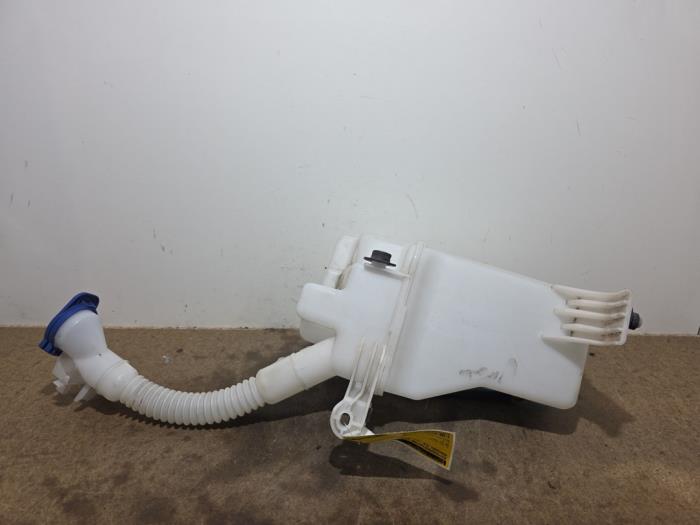 Ruitensproeiertank voor Mercedes CLA