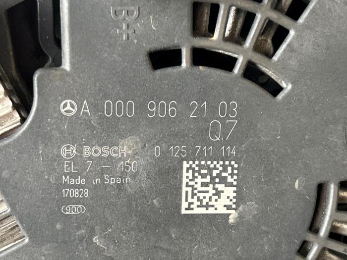 Dynamo Mercedes C-Klasse