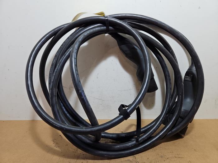 Ladekabel Elektro-auto Mercedes CLA