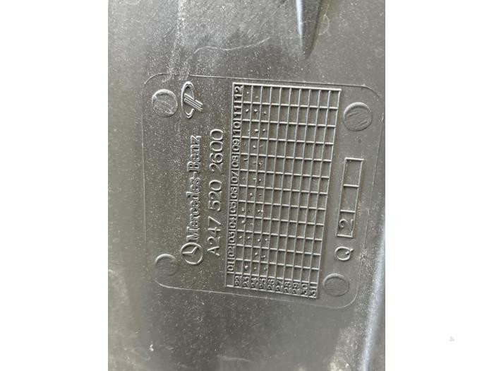 Plaque de protection sol Mercedes GLA