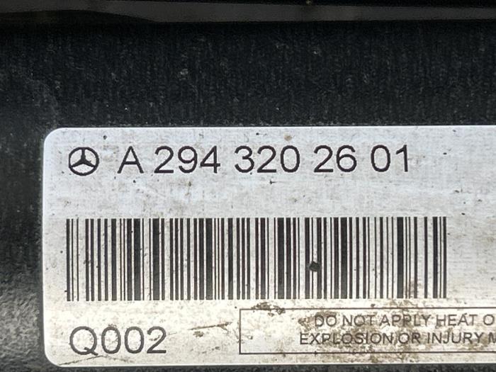 Stoßdämpferset Mercedes EQE