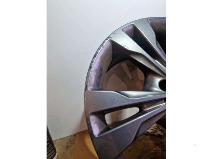 Wheel Mercedes Vito