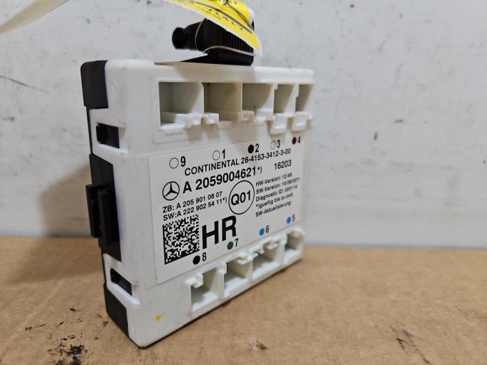 Central door locking module Mercedes GLC-Klasse