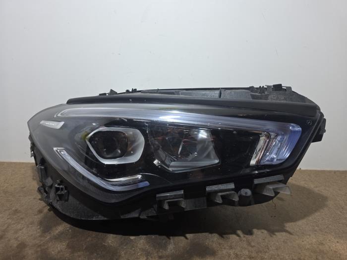 Phare droit Mercedes CLA