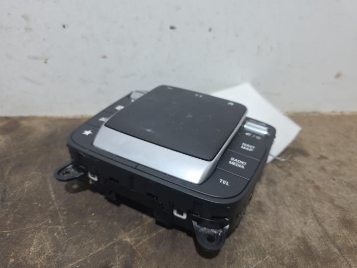 Bediening boordcomputer Mercedes CLA
