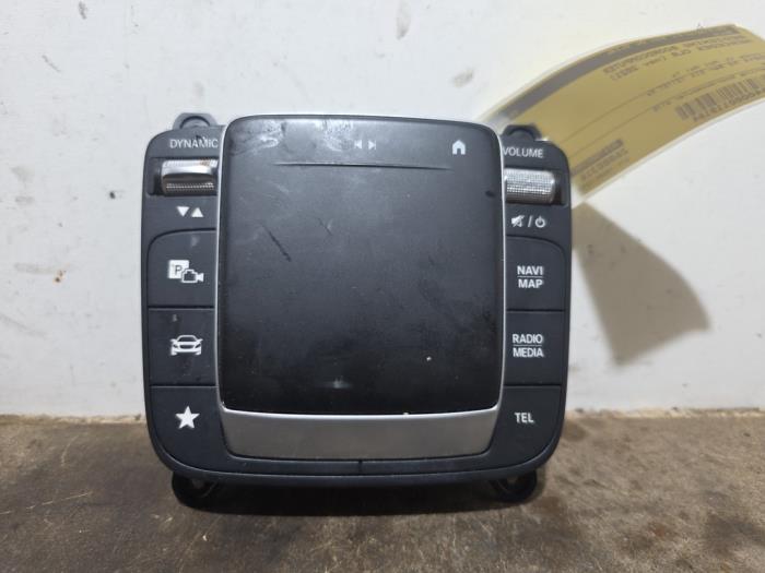 Commande ordinateur de bord Mercedes CLA