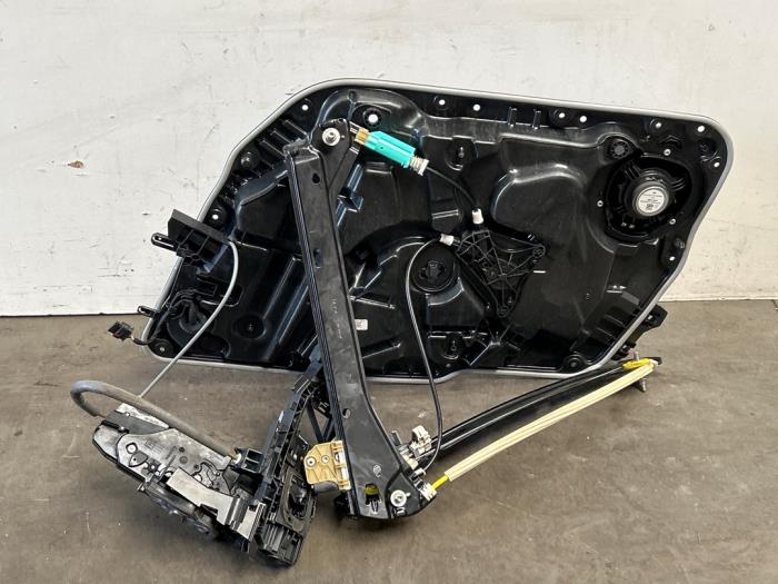 Mécanique vitre 4portes avant gauche Mercedes CLA