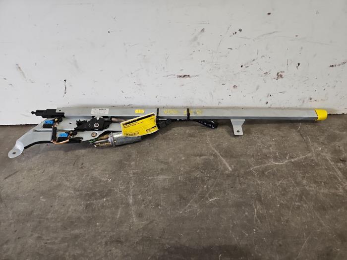 Seatbelt feeder right Mercedes S-Klasse