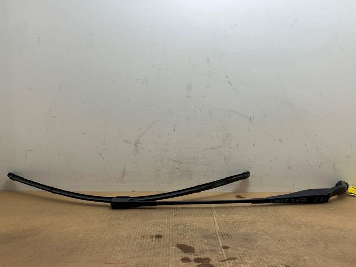 Front wiper arm Mercedes B-Klasse