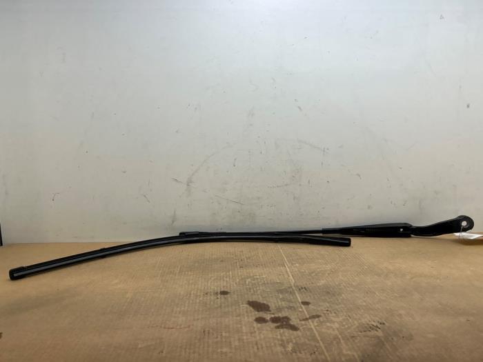 Front wiper arm Mercedes B-Klasse