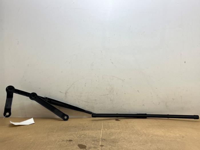 Front wiper arm Mercedes B-Klasse
