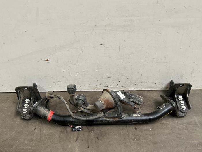 Towbar Mercedes B-Klasse