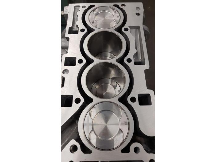 Motor van een BMW X3 (F25) sDrive 28i 2.0 16V Twin Power Turbo 2014