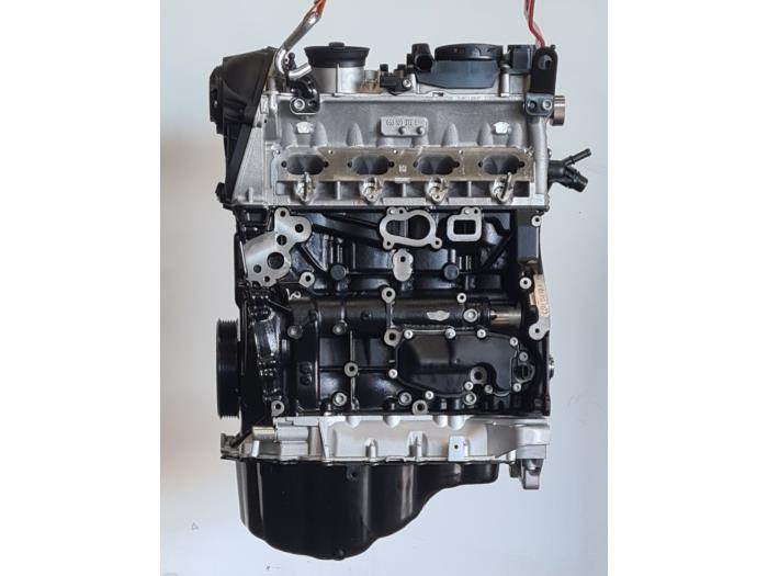 Motor van een Audi A4 Allroad Quattro (B8) 2.0 TFSI 16V 2014